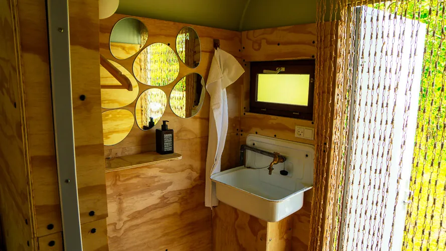 Glamping vogn nr. 8 - Woody