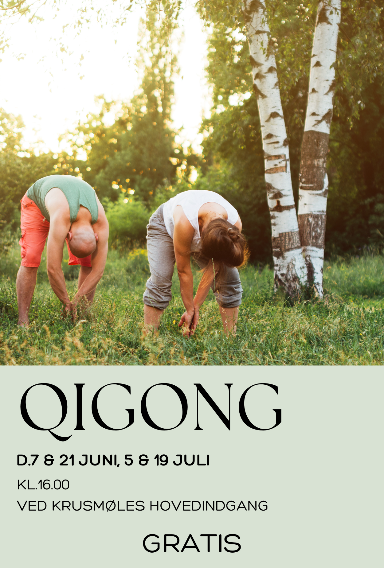 Gratis Qigong Sønderjylland – deltagere bevæger sig i naturen til sommeraktivitet med fokus på ro og balance